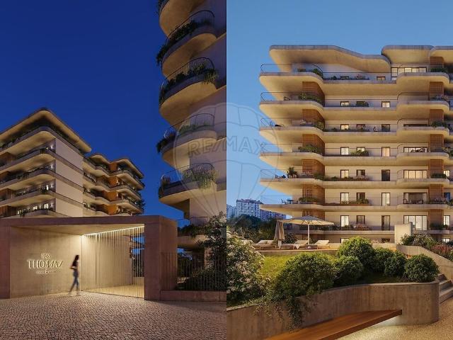 Apartamento T3 de luxo à venda em Santo António dos Cavaleiros e Frielas, Loures RE/MAX Portugal