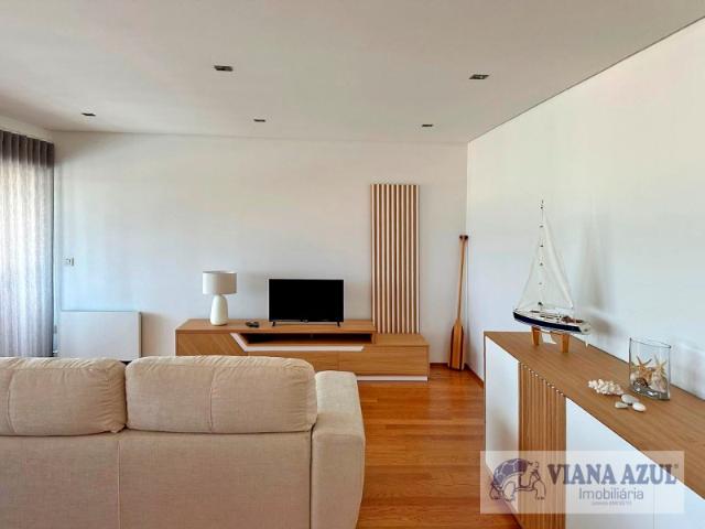 Apartamento T2, de luxo, Cabedelo, Darque, Viana do Castelo