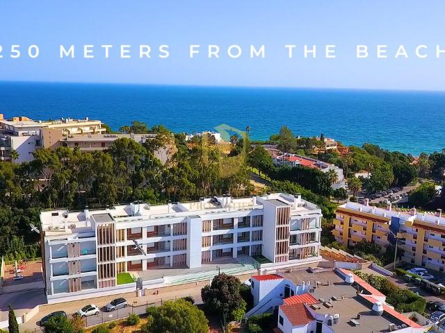 Apartamento T3 de Luxo com Vista Mar Obra Nova nas Areias de São João, Albufeira