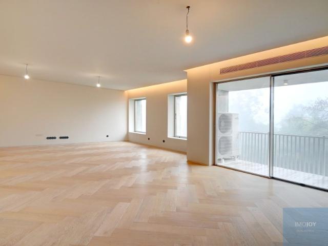 Apartamento T3 na Rua das Amoreiras