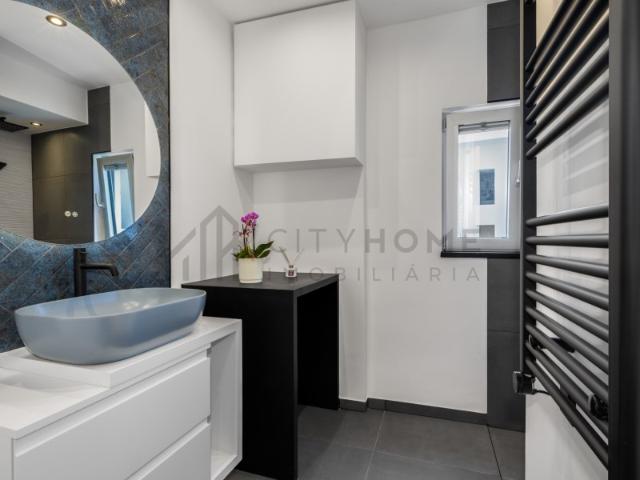 Apartamento T3 de Luxo com Piscina em Vilamoura