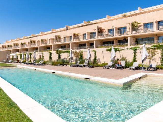 Apartamento T3 de luxo em Vilamoura, Algarve