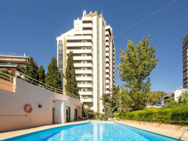 Apartamento T3 de Luxo Renovado em Gandarinha 238m² Cascais e Estoril
