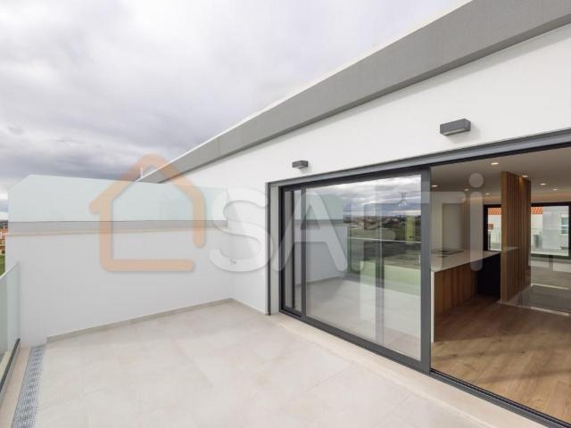 Apartamento T3 duplex 217 m2 Alcochete 184m² Alcochete