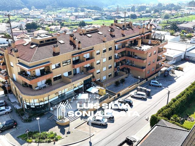 Apartamento T3 Duplex c/ 200m2, Varandas, Garagem e Último Andar Lourosa, Santa Maria da Feira!