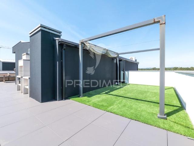 Apartamento t3 duplex com piscina vista mar apúlia
