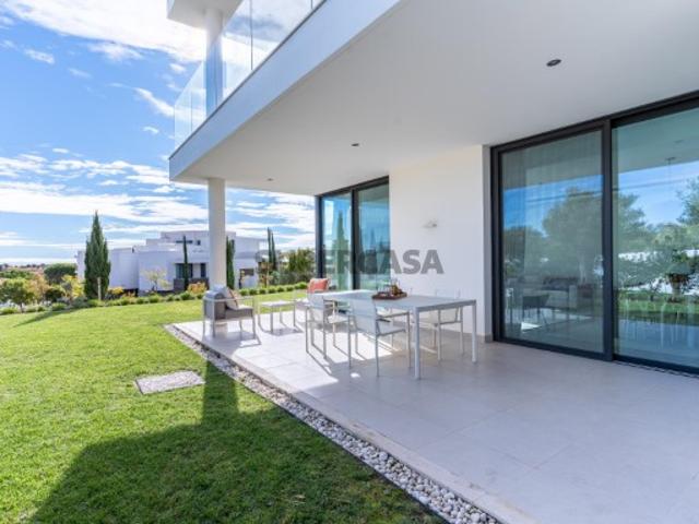 Apartamento T3 duplex com terraço no Monte Rei Golf & Country