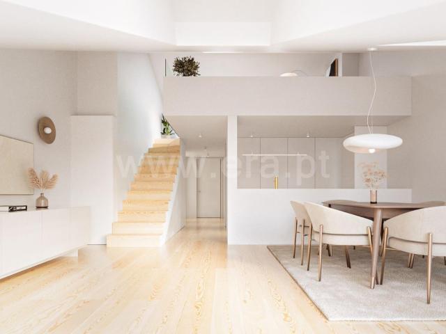 Apartamento T3 Duplex, Avenidas Novas 73m² Avenidas Novas