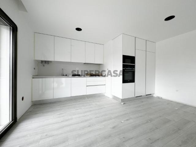 Apartamento T3 duplex, em construção, para venda no Montijo