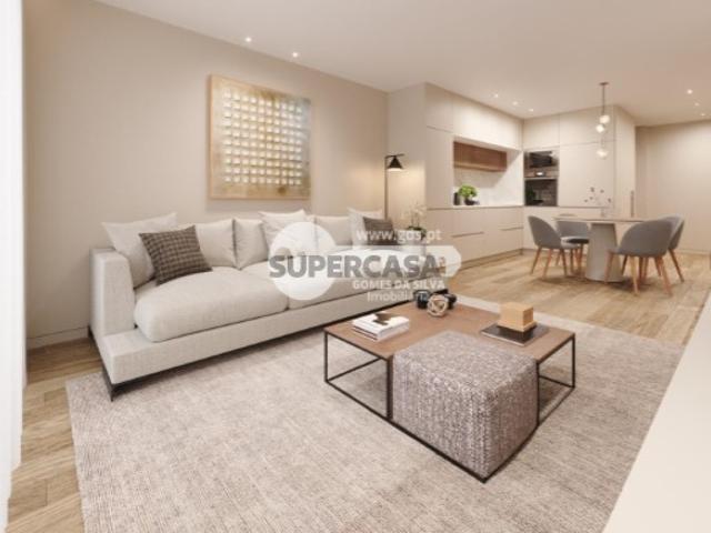 Apartamento T3 Duplex novo com logradouro, no Edifício Sé, em Braga