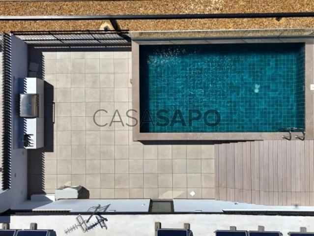 Apartamento T3 Duplex para alugar em Faro