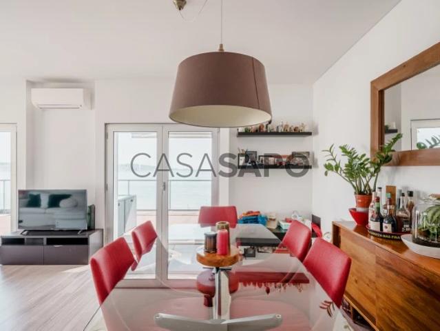 Apartamento T3 Duplex para alugar em Oeiras