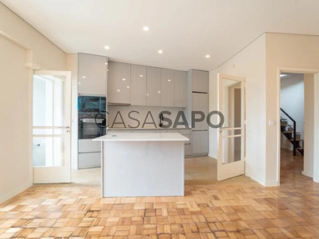 Apartamento T3 Duplex para alugar no Porto