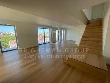 Apartamento T3 duplex perto do Parque das Nações 0m² Santa Maria dos Olivais