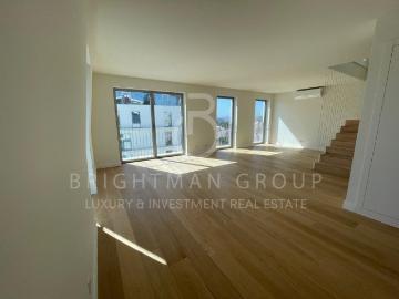 Apartamento T3 duplex perto do Parque das Nações 0m² Santa maria dos olivais