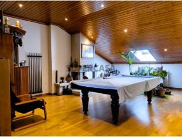 Apartamento T3 Duplex Zona Habitacional Tranquila em Bragança