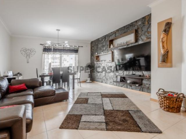 Apartamento T3 em Tavarede