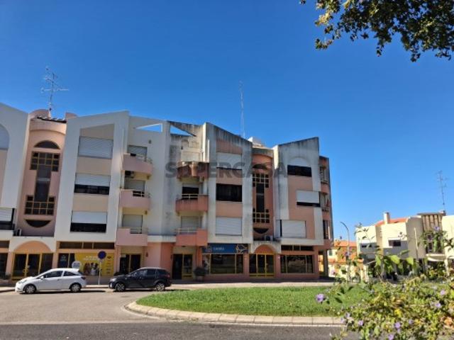 Apartamento T3 em Torres Novas