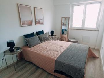APARTAMENTO T3 EM TOTAL REMODELAÇÃO NA RUA RAFAEL DUQUE BENFICA