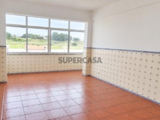 Apartamento T3 em União das Freguesias de Setúbal