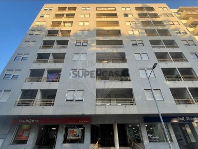 Apartamento T3 em União das Freguesias de Setúbal