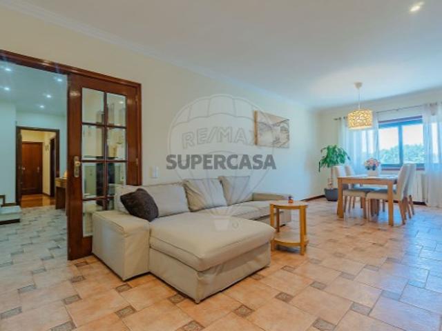 Apartamento T3 em Valadares