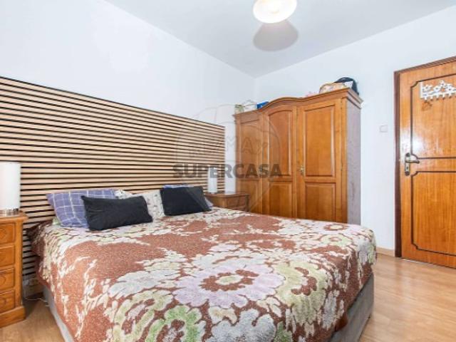 Apartamento T3 em Vialonga