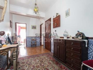 Apartamento T3 em Vialonga