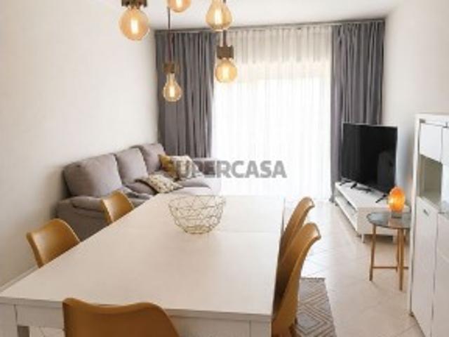 Apartamento T3 em Vila Nova de Famalicão e Calendário
