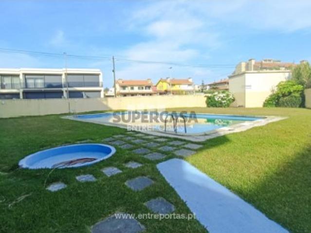 Apartamento T3 em Vila Chã
