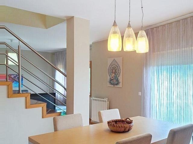 Apartamento T3 em Vilar de Andorinho de 125 m² 125m² Vilar De Andorinho