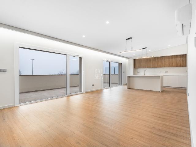 Apartamento T3 em zona ARU com isenção do IMT, em São Vicente, Braga