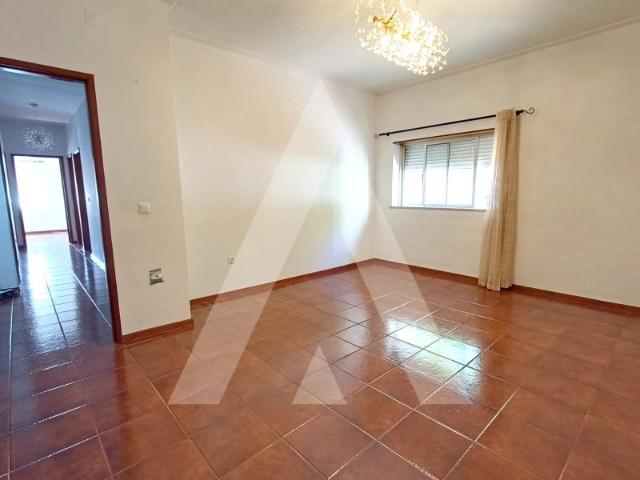 Apartamento T3 em Abraveses