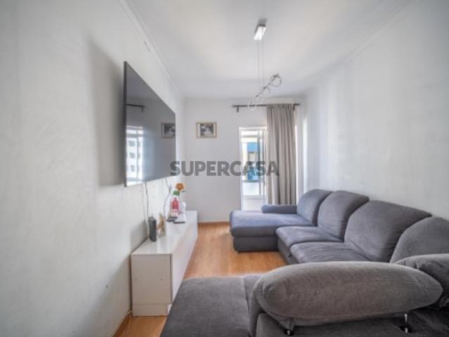 Apartamento T3 em Agualva e Mira Sintra