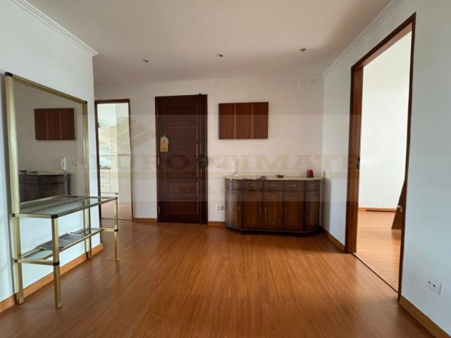 APARTAMENTO T3 em Almada