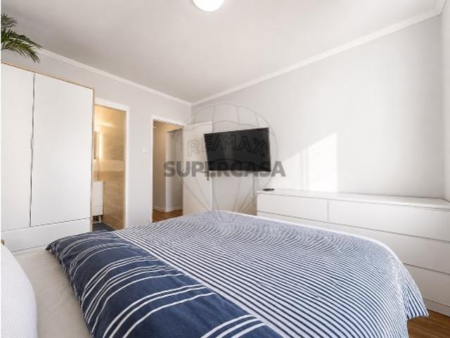 Apartamento T3 em Almada, Cova da Piedade, Pragal e Cacilhas