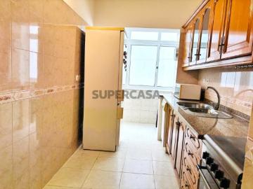 Apartamento T3 em Almada, Cova da Piedade, Pragal e Cacilhas