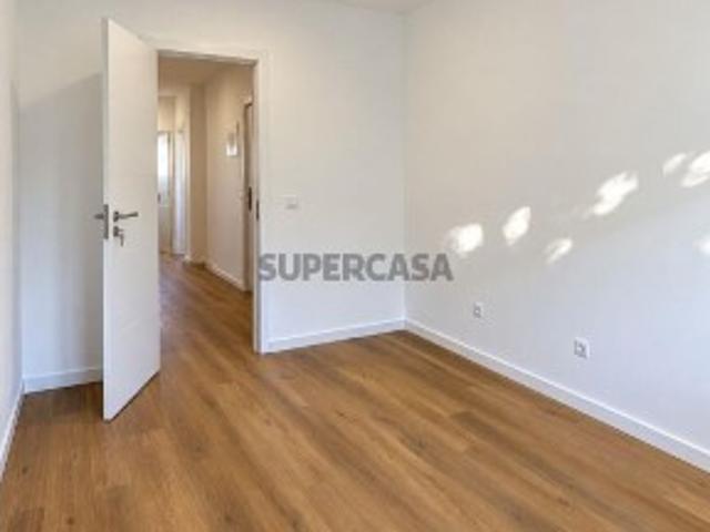 Apartamento T3 em Almada, Cova da Piedade, Pragal e Cacilhas