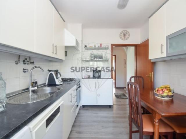 Apartamento T3 em Alcabideche