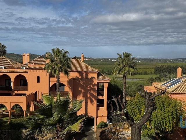 Apartamento T3 em Alcantarilha e Pêra de 140,00 m²