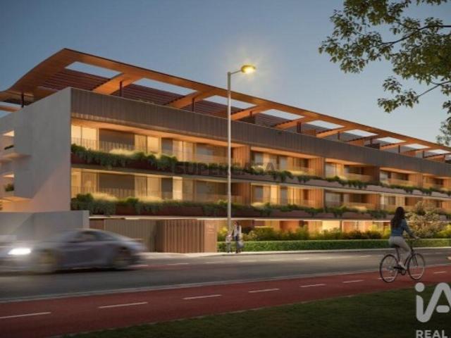 Apartamento T3 em Aldoar, Foz Do Douro E Nevogilde de 179,00 m²