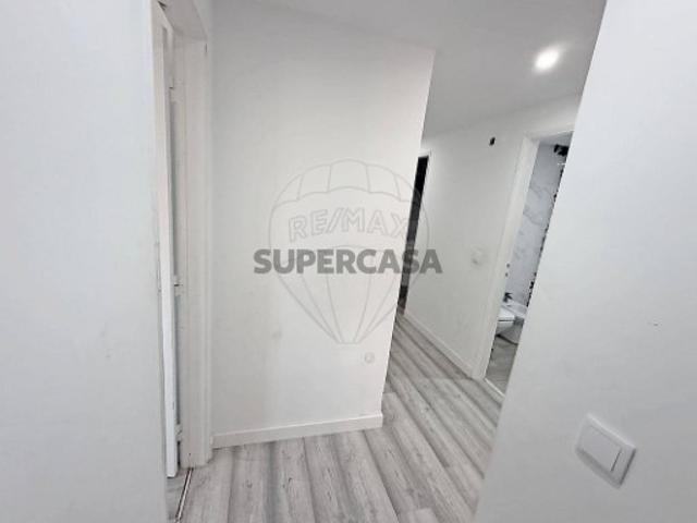 Apartamento T3 em Algueirão Mem Martins