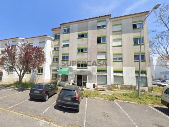 Apartamento T3 em Algueirão Mem Martins
