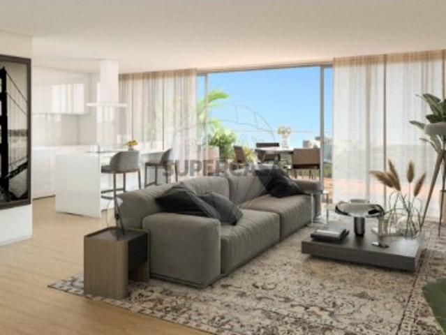 Apartamento T3 em Algés, Linda a Velha e Cruz Quebrada Dafundo