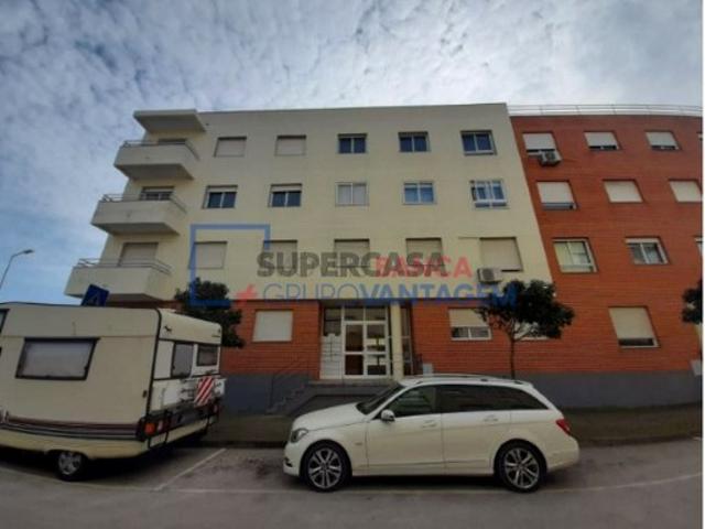 Apartamento T3 em Alhos Vedros