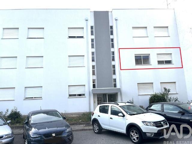 Apartamento T3 em Alijó de 89 m²