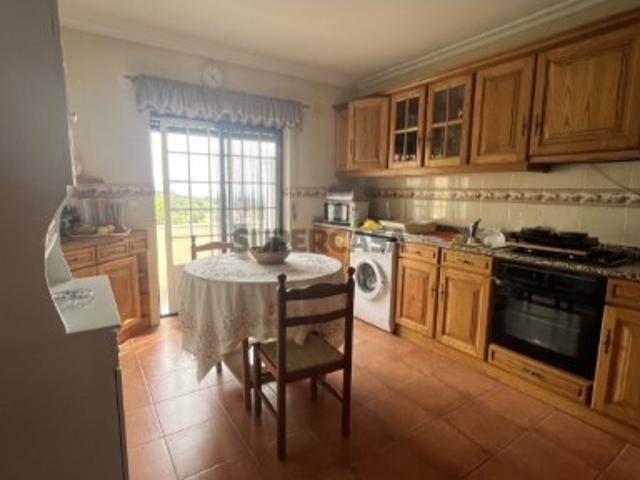 Apartamento T3 em Alpedrinha Espaço, Conforto e Tranquilidade