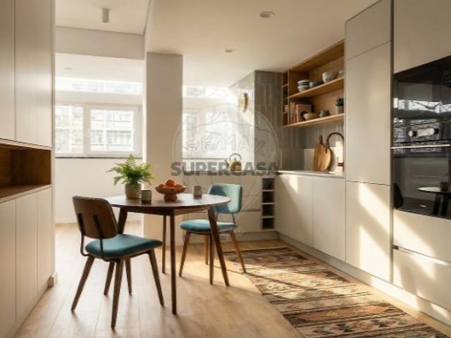 Apartamento T3 em Alvalade