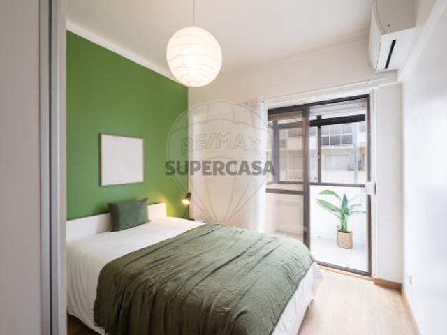 Apartamento T3 em Alverca do Ribatejo e Sobralinho