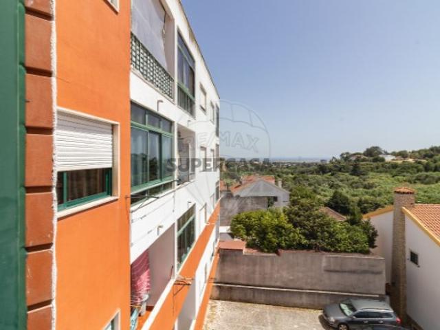 Apartamento T3 em Alverca do Ribatejo e Sobralinho